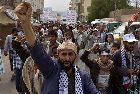 los comites populares se hacen con el control de Yemen EEUU, Francia y Reino Unido cierran sus embajadas en Yemen